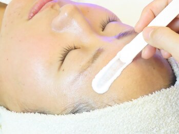 シミ・たるみケア専門店Labo荒尾大牟田【光フェイシャル/プラズマ/毛穴洗浄/韓国WAX】の写真/美容の最先端韓国では当たり前の【艶肌フェイシャルWAX】で憧れのうるつや肌に♪化粧ノリもUP★