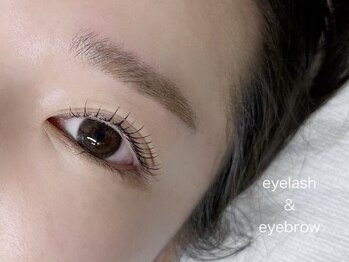 ノワ(nowa)の写真/まつ毛パーマ（上）＋美眉アイブロウスタイリングWAXとセットのお得なメニューが大人気★