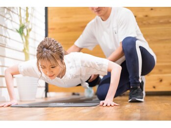 クイック美容整体 サロンエヌ(Quick 美容整体 salon N)/小顔矯正/骨盤矯正/整体 梅田