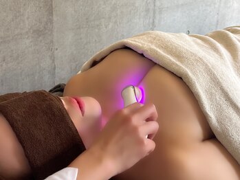 レクシートーキョー(LEXXXY TOKYO)/当サロンオリジナル美容液導入