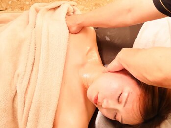 リノカピリナ(Lino ka pilina)/首肩オイル