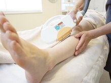 エイティ(Atey)/脱毛施術の様子