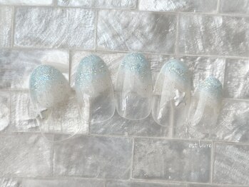 エストリブレ(estLivre)/波打ち際ネイル