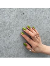 ムーイ 外苑前(mooi.)/aurora clear green