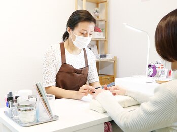 エム(e mu)/施術風景