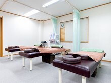 やぎ鍼灸接骨院 志木院/ベッド