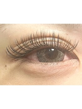 ボリュームのある目元にしたい