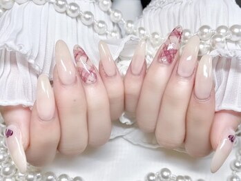 ボガスティーズネイル(Vogusty's nail)/