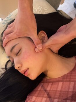 リファイン(Refine)の写真/表情筋や咀嚼筋に対し鍼灸施術を行い、深く硬くなった箇所には鍼に電気を流し様々な症状に対しアプローチ◎