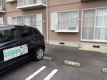 リゼラアンドコー 水戸店の雰囲気（この看板が目印！）