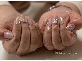 Lago.ネイルデザイン♪