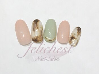 フェリーチェスト(felichest)/ゴールドプラン￥6,900