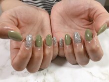 モグネイル(Mogunail)/ピスタチオカラー　ワンカラー