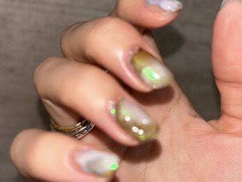 ネイルサロン ユーズ(USE.)/プラチナマグネット