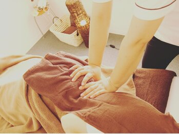 ヨリーズサロン(yoris.salon)の写真/巡りを整え首肩の重だるさを解消♪パソコン作業が続く年度末疲れを無理なく癒す首肩ケアでリラックス◎