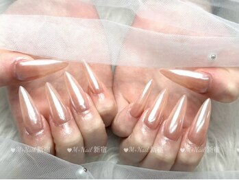 エムプラスネイル 新宿(M+Nail)/長さ出し★オーロラネイル
