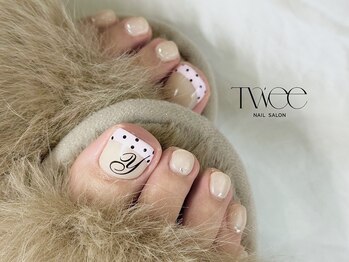 ネイル 本町(nail Twee salon)の写真/【足元まで抜かりなくお洒落に♪】選べるワンカラー・親指2本・10本コースをご用意◎持ち込みもOKです♪