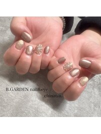 ぷっくりフラワーネイル