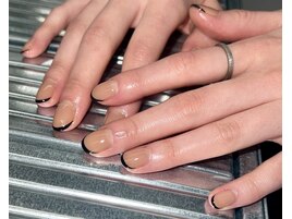 ベースカラー有りフレンチ