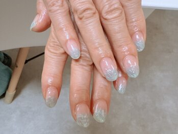 サロン イリネコ(Salon Irineco)の写真/【シンプル×自爪ケア】自爪に優しいジェルや施術方法でネイルを楽しみたい方に♪定額デザインもご用意◎