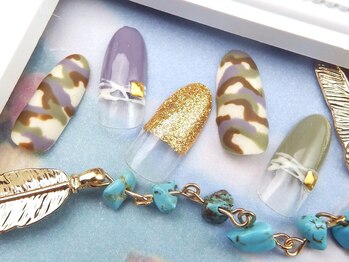 ネイルズガッシュ 大森駅前店(NAILs GUSH)/*モザイクカーキ*