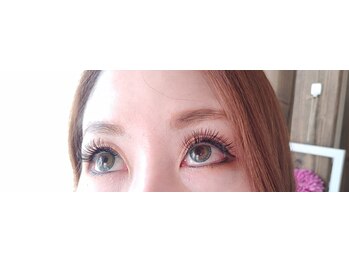 ダリア ホワイト(Dahlia White)/ボリュームラッシュ♪¥6500-