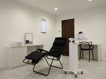 エミリアホワイトニング(EMIRIA WHITENING)