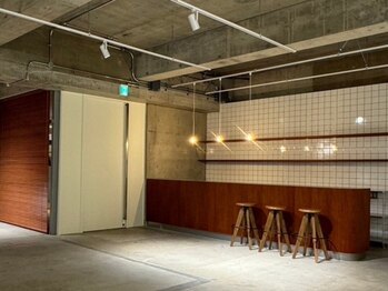 オー(eau)の写真/【盛岡駅徒歩10分】こだわりの広々空間でお寛ぎいただきながら施術◎あなたの指先を鮮やかに彩ります♪