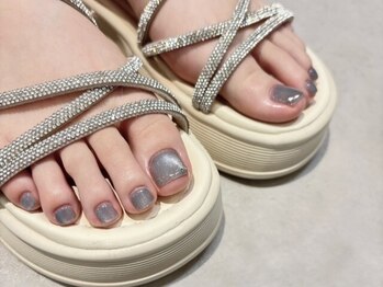 ダイガクドオリ美容室 ネイル(NAIL)の写真/【別府大学近く★】フット☆ワンカラー￥5500～！サンダルが映えるフットネイルで気分アップ◇