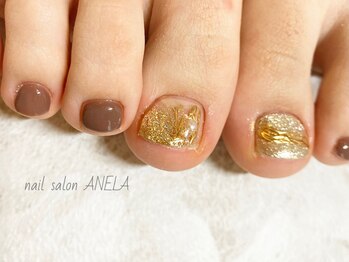 アネラ(ANELA)/ゴールドネイル