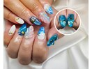 【人魚の鱗ネイル】