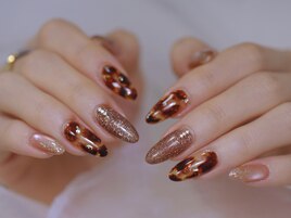 秋ネイル　べっ甲　秋カラー