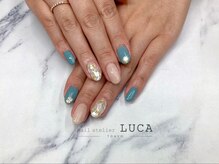 ネイルアトリエルカ(nail atelier LUCA)/W-328 秋色グリーンシェルネイル