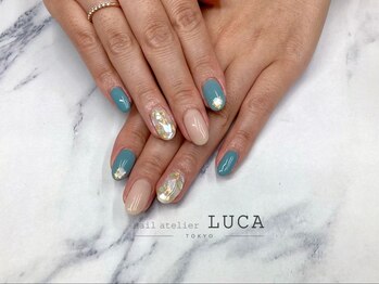 ネイルアトリエルカ(nail atelier LUCA)/W-328 秋色グリーンシェルネイル