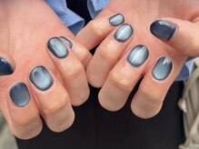 ラフィーナ(RAFFINA)/マグネットネイル