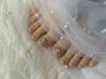 ソラネイル(Sora Nail)/シンプル/グラデ＋埋め尽くし2本