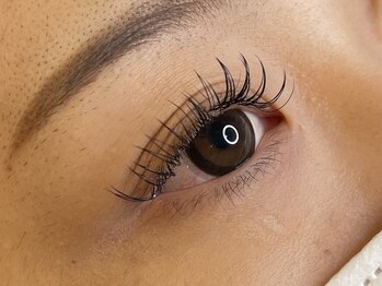 ラシク ゼロ 草加駅前(Lashiku Zero)/フラットラッシュ