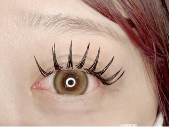 エクステンショントマト 梅田店(Extention TOMATO)の写真/【話題のLEDマツエク導入!驚きの持続力】キレイで長持ちの最新まつエクをぜひ一度ご体験ください。