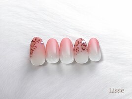 ガーリーレオパードネイル