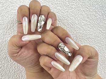ネイルサロン レクラン(Nail Salon L'ecrin)/ミラーネイル 新宿/新宿三丁目