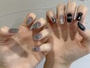 black nail