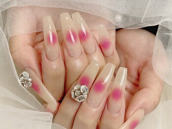 エール アンド ガレンド(ailse&Guarendo)/チーク×ビジュー