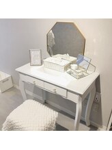 キュキュン(Cyucyun)/【パウダールーム】