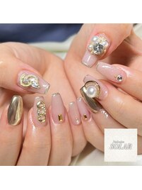 ワンホンビジューネイル