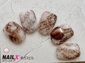 ネイリックス 栄ガスビル(NAILX)/フェンス柄ネイル♪