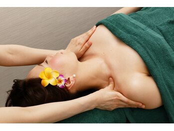 創ボディデザイン 京都二条店(創 BODY DESIGN)/デコルテリンパマッサージ