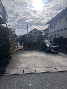 シャラ(shara)/駐車場1