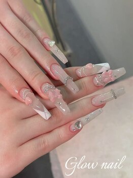 グロー ネイル(Glow Nail)/