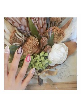 ジャスミン(jasmine)/囲みハートネイル