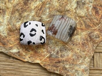 ハローネイル(Hello! Nail)/フット親指デザイン